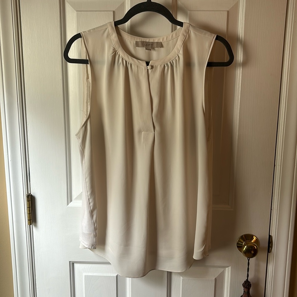 Loft sleeveless blouse -size L